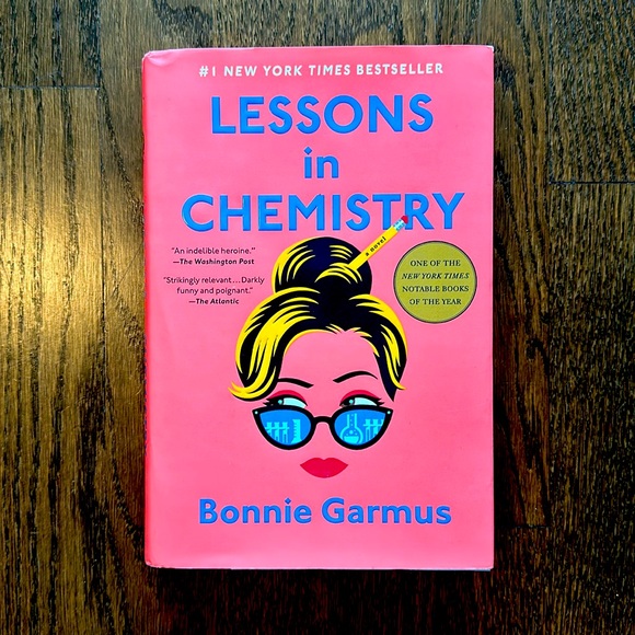 Book: Lessons in Chemistry - Picture 1 of 1